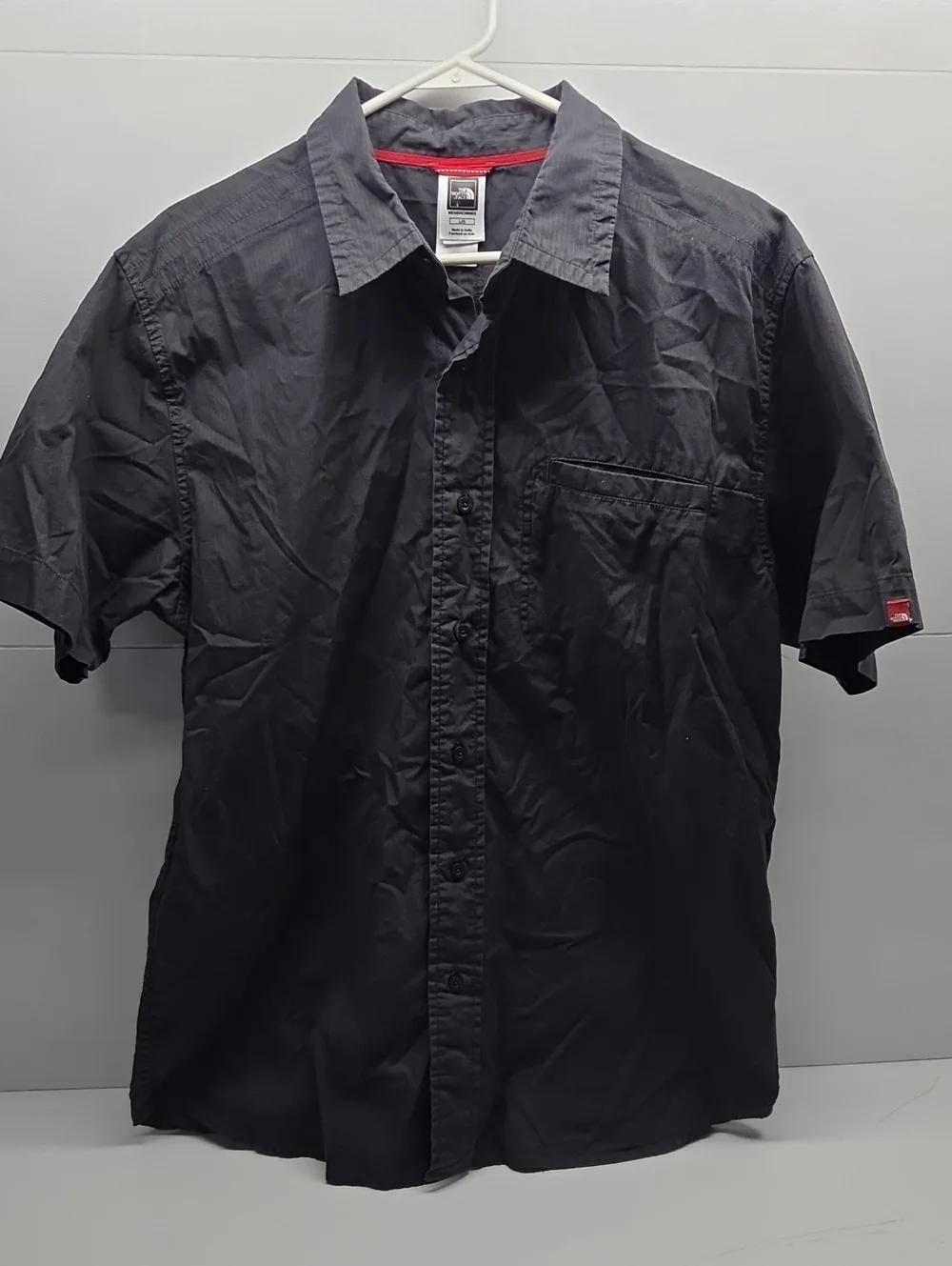 Men's North Face Short-Sleeve Button-Up Shirt - Black